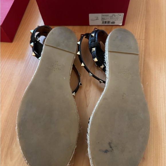 Valentino Rock Stud Black Espadrille Sandals - Picture 3 of 3
